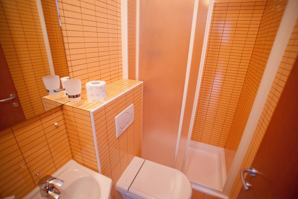 Apartments Marinic Primosten Bilik gambar